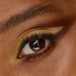 2-catrice-cosmetics-Pro-Desert-Romance-Slim-Eyeshadow-Palette-purish_jpg